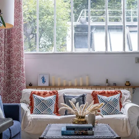 Appartamento Loft D Exception Au Pied Des Champs-élysées *