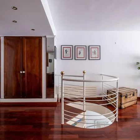 Loft D Exception Au Pied Des Champs-élysées Appartamento