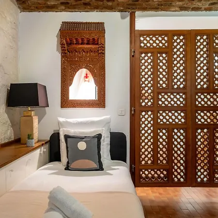 Appartamento Loft D Exception Au Pied Des Champs-élysées *