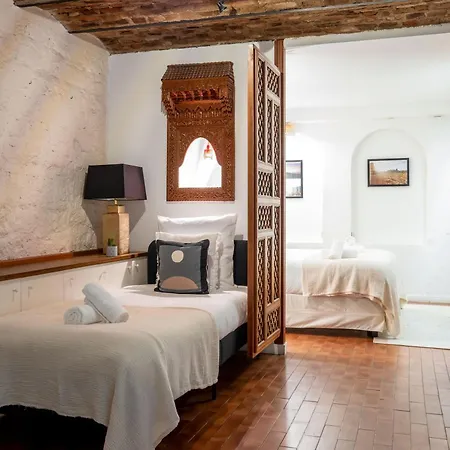 Loft D Exception Au Pied Des Champs-élysées *
